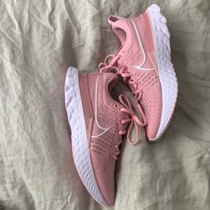 Nike React Infinity Run Flyknit 2
(ct2423-600)